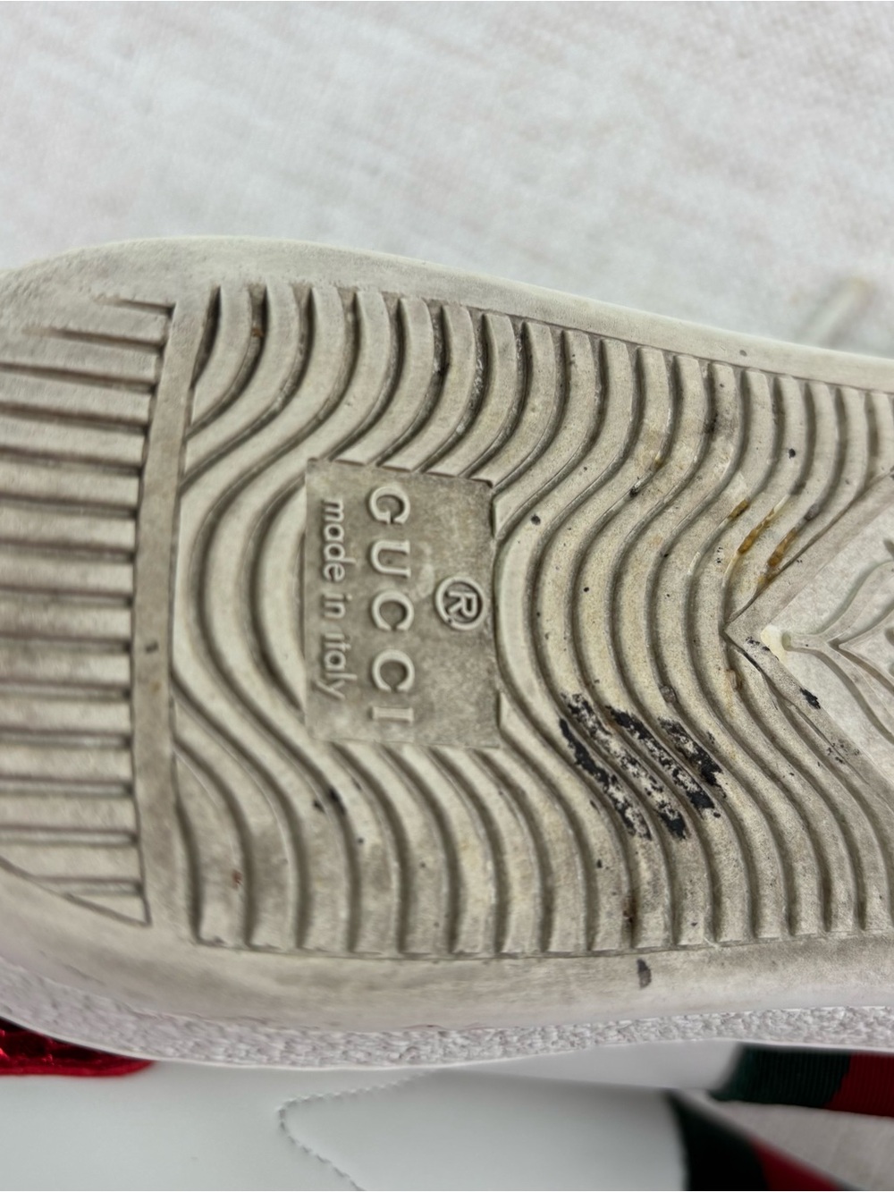Gucci White Leather Sneakers with Red and Green Stripe and Red Heel - Picture 13 of 16